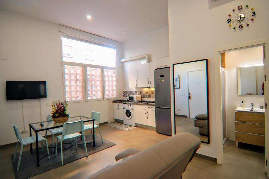 Luminoso Apartamento En El Corazon De Triana Lejlighed Sevilla Eksteriør billede