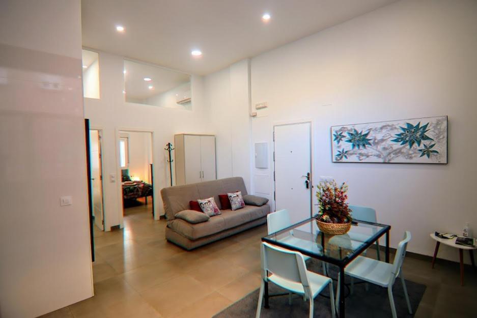 Luminoso Apartamento En El Corazon De Triana Lejlighed Sevilla Eksteriør billede